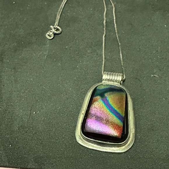 Vintage Sterling Silver Dichroic Iridescent Pendant with 925 Silver Chain - Picture 4 of 9